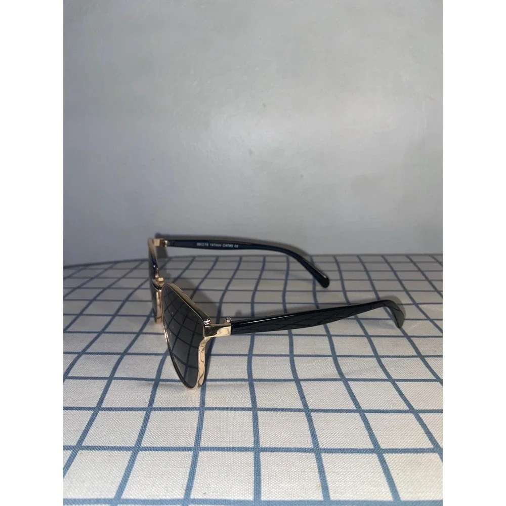 Classic Gold Black Geometric Cat Eye Sunglasses Gold Tone Metal Frame Dark Lens
